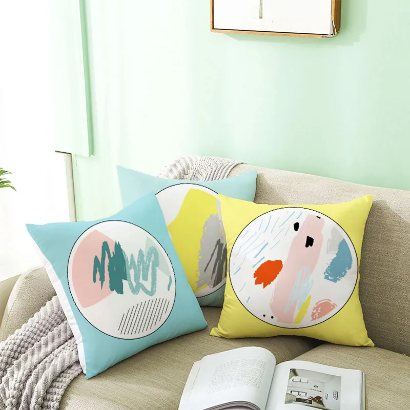 White Pattern Pillow - beli dekorativni jastuk 