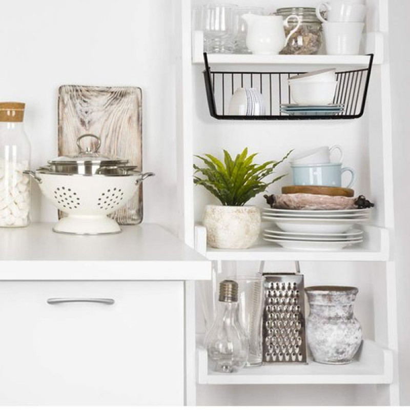 Metal shelf - Crna metalna viseća polica 