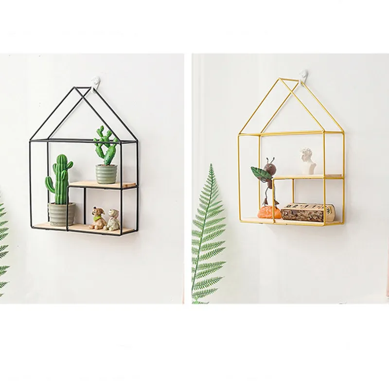 House shelf - zidna polica u obliku kućice