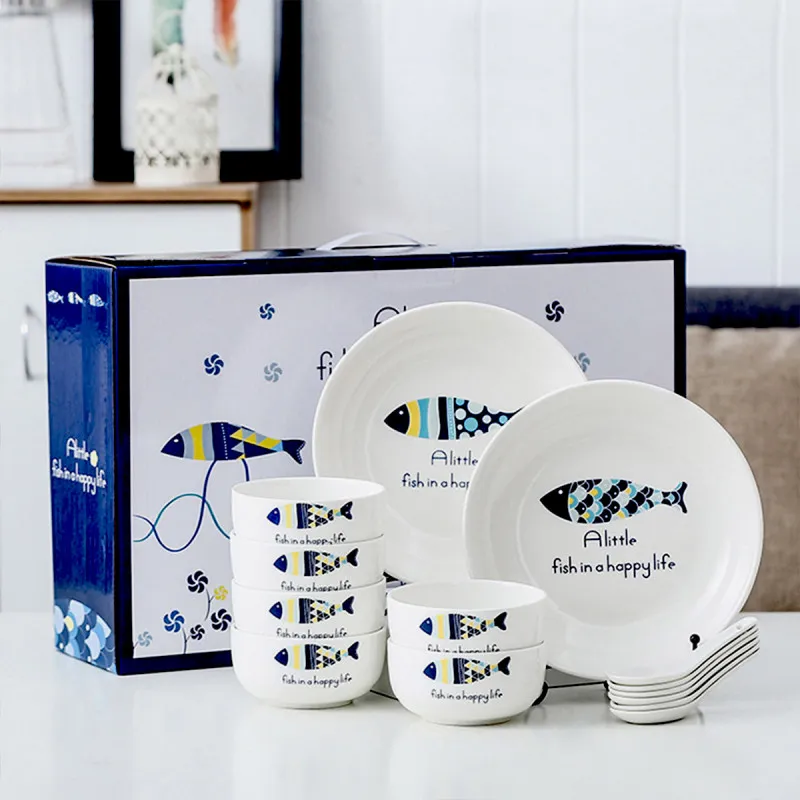 Happy Sea Life - porcelanski set tanjira i činija sa kašikama u poklon pakovanju