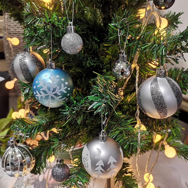 Silver-Blue Shine set - 44 magična ukrasa za jelku u srebrnim i plavim nijansama