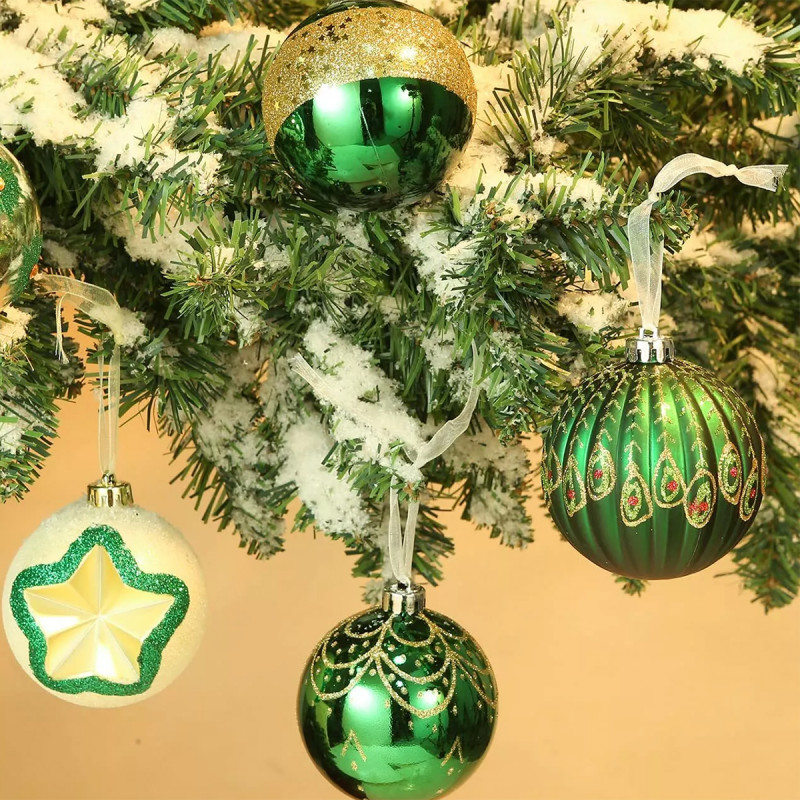 Green-Gold Shine set - 16 magičnih zelenih ukrasa za jelku u formi kugli