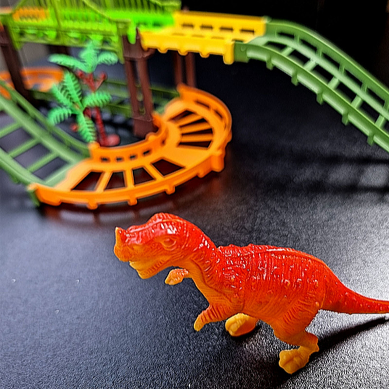 Dino park - Set staza sa vozilom i dinosaurusima