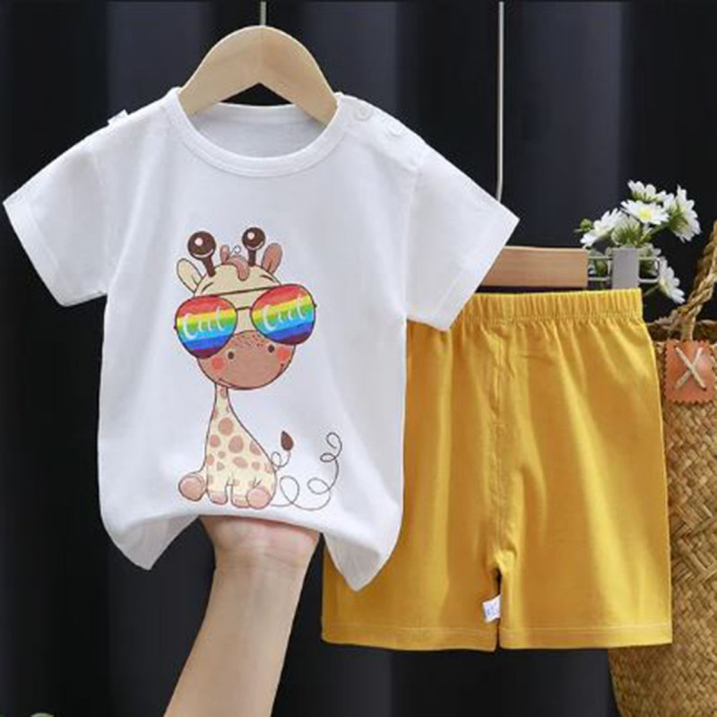 Pamučni kompletić za bebe  9-18 meseci - šorts i majica