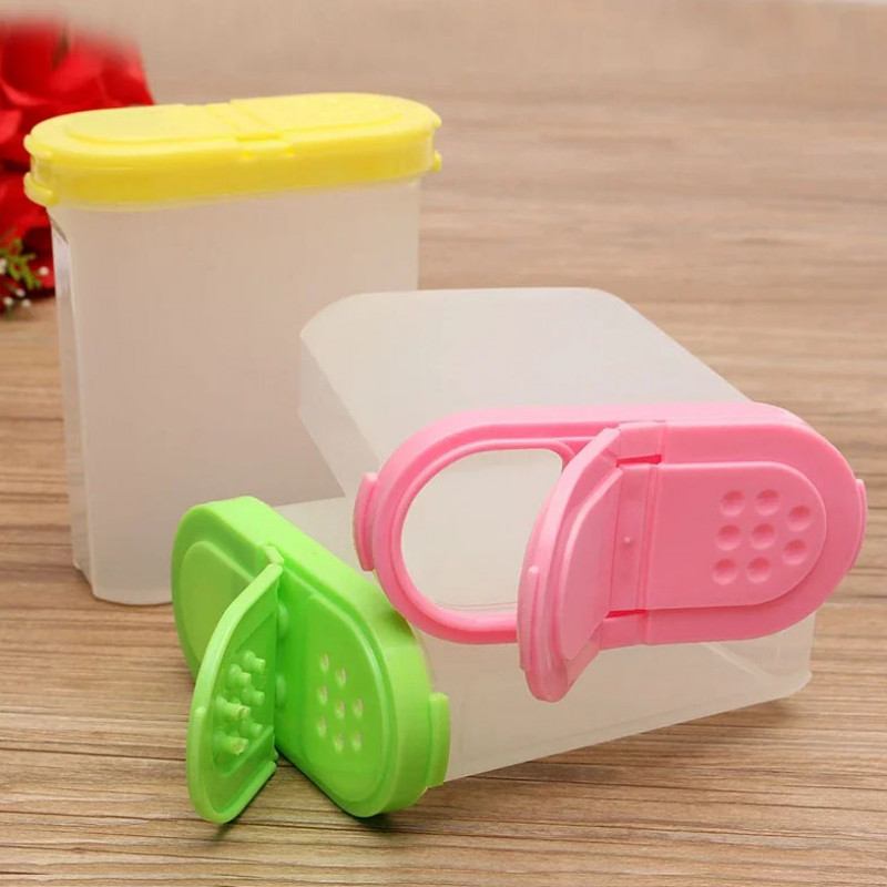 Spice Box - Dozator začina sa duplim poklopcem