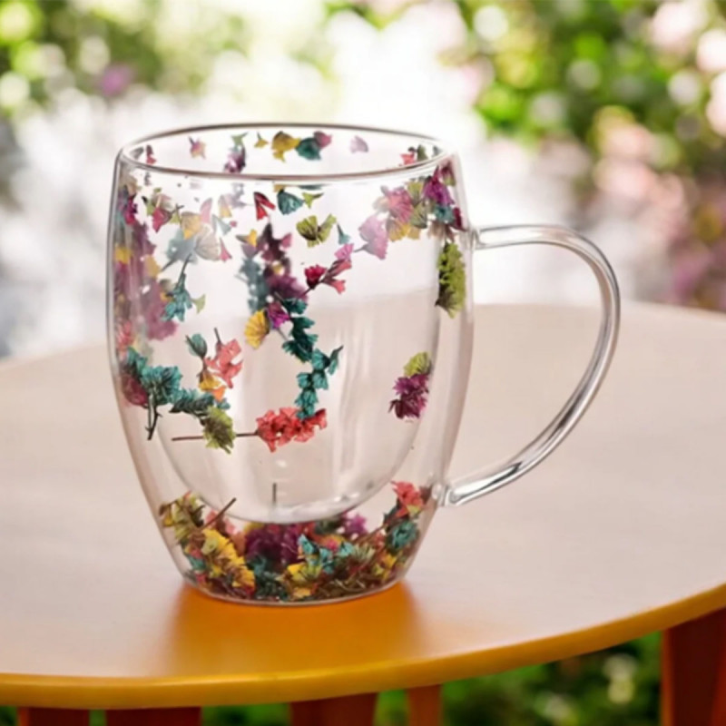 Elegantna šoljica sa duplim dnom cvetnog dezena