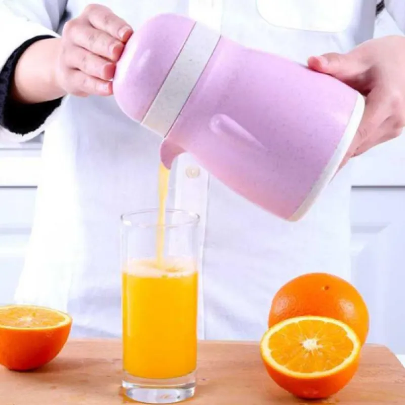 Ručna cediljka za citruse i voćne napitke 