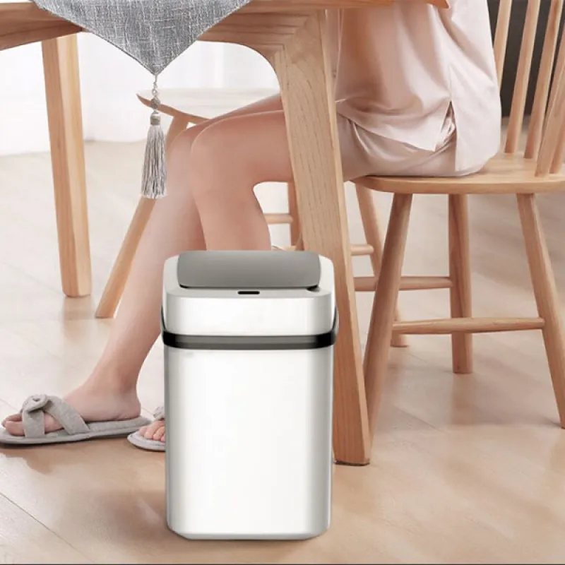 Smart trash can - Kanta za otpatke na senzor
