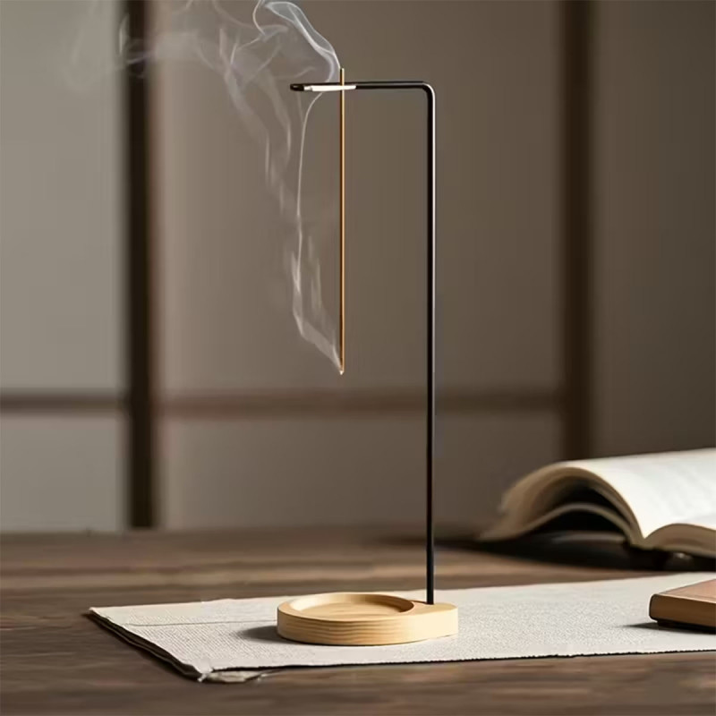 Elegantni držač za mirisne štapiće sa postoljem za pepeo