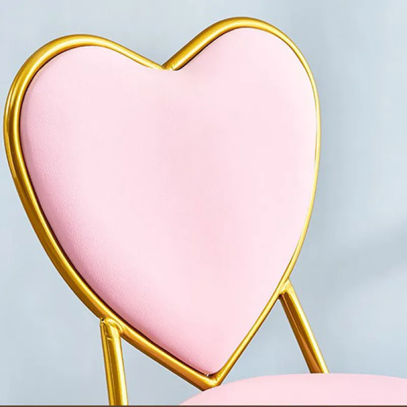 HEART DESIGN - Moderna stolica u obliku srca