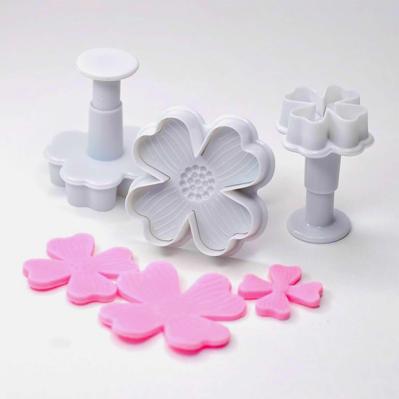 Cookie cutter – 3 u 1 cvetne modle za testo