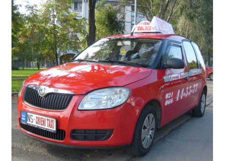 Crveni Taxi - Jedini taxi koji vozi i nagrađuje