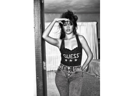 CAMILA CABELLO zvezda jesenje GUESS JEANS kampanje