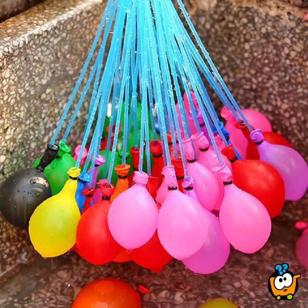 Воздушные шарики с водой. Водяные шарики бомбочки. Маленькие воздушные шарики. Водяные бомбочки из шариков. Декор с воздушными шариками для воды.