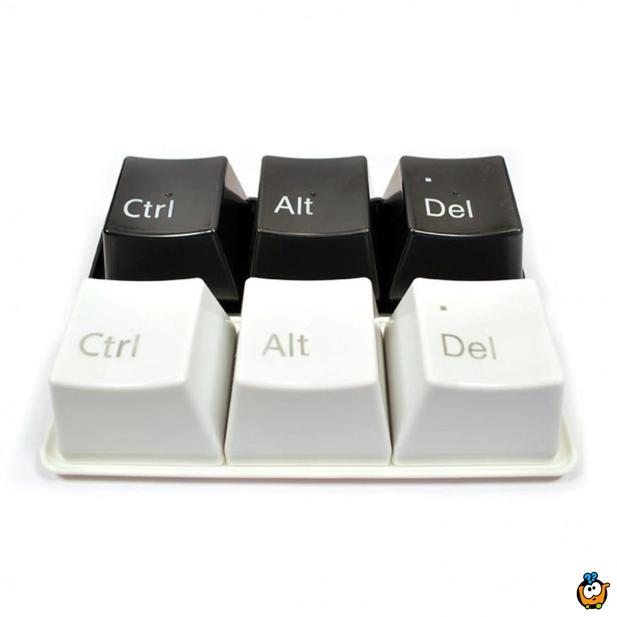 Keyboard Ctrl+Alt+Delete kreativne činije CRNE