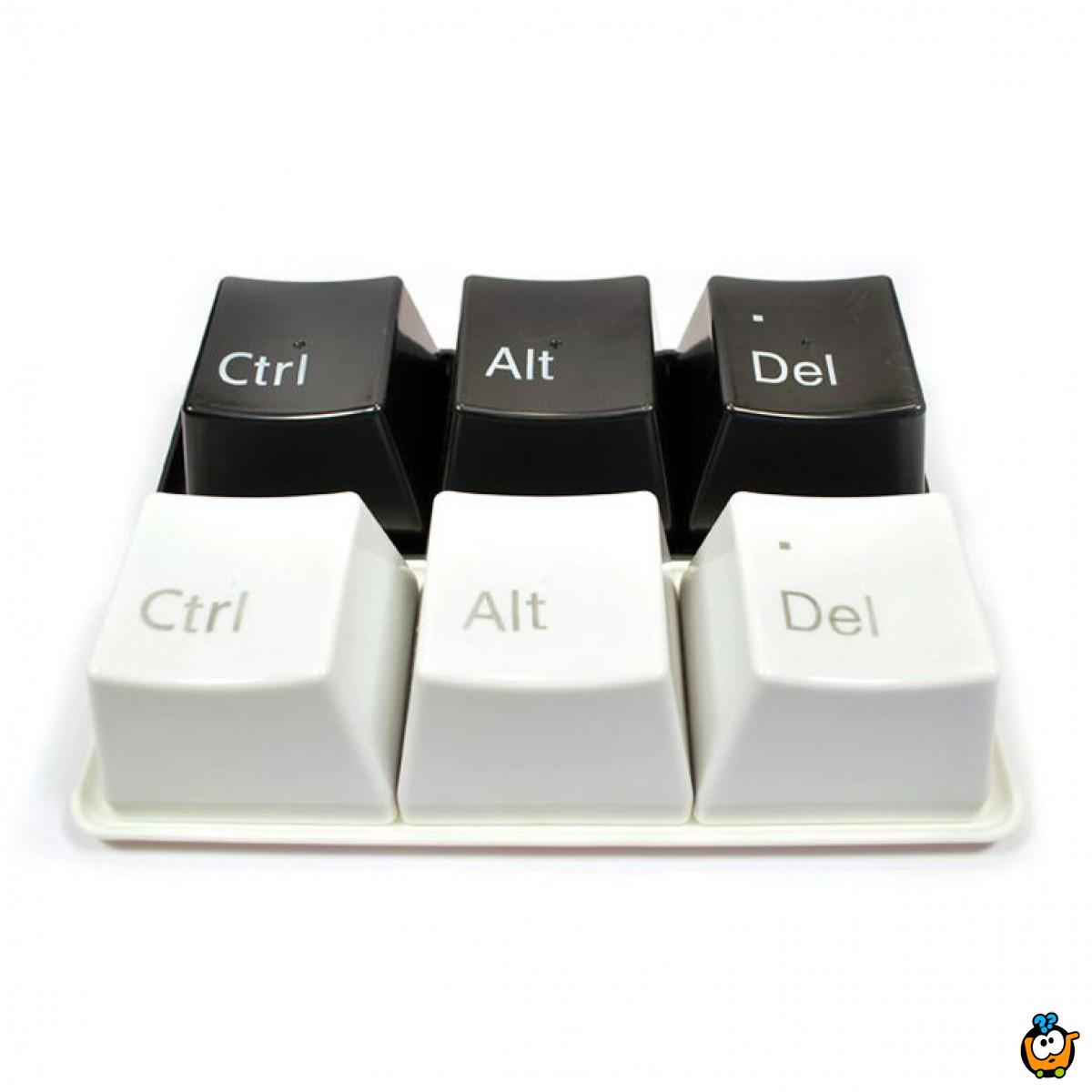 Keyboard Ctrl+Alt+Delete kreativne činije