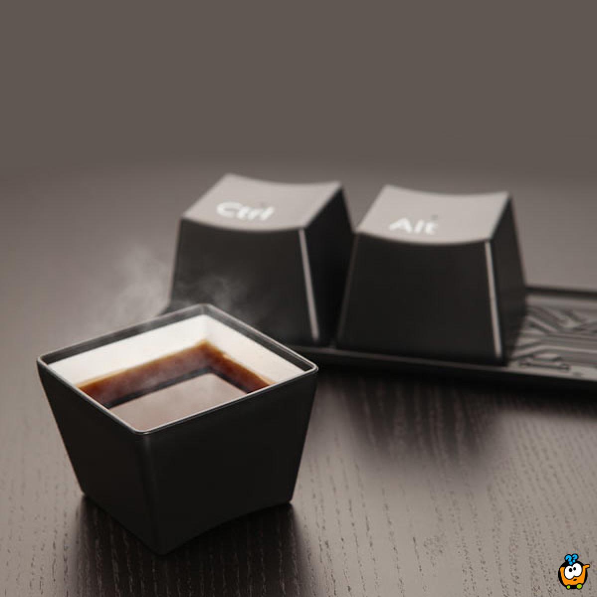Keyboard Ctrl+Alt+Delete kreativne činije CRNE