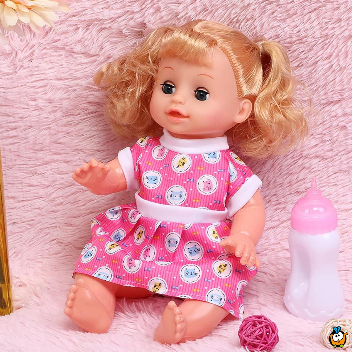 4u1 set - Interaktivna lutka sa flašicom, pelenom i nošom