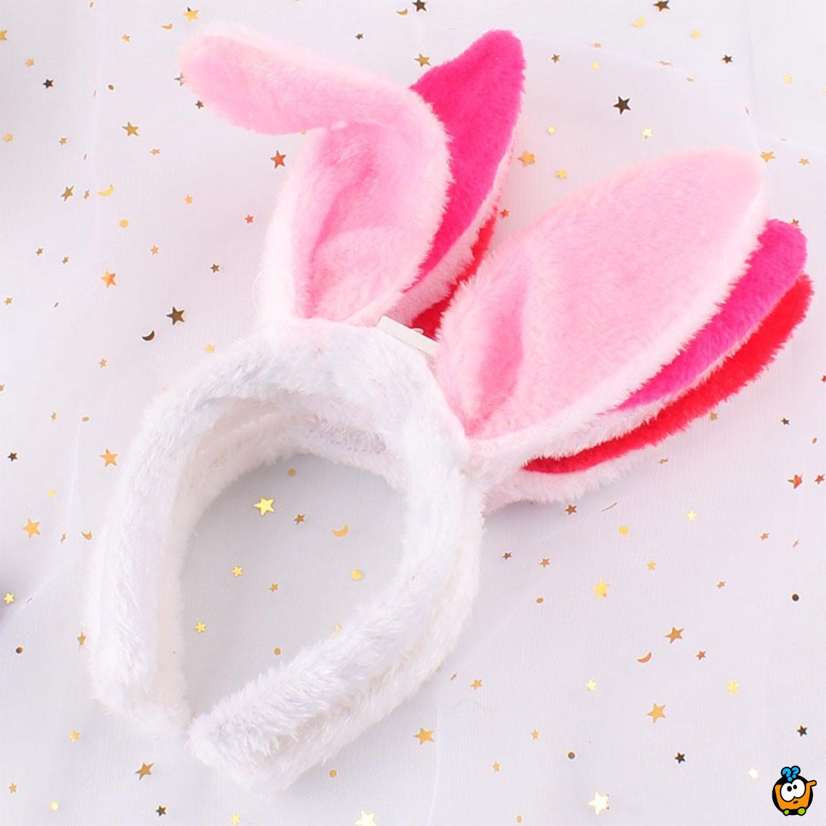 Plišani rajf sa svetlucavim ušima