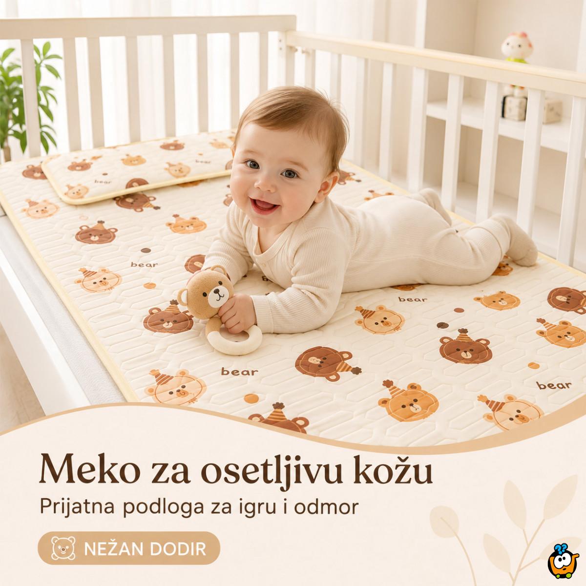 Prozračna letnja podloga za krevetac 120x60 cm sa jastučnicom – motiv medvedića