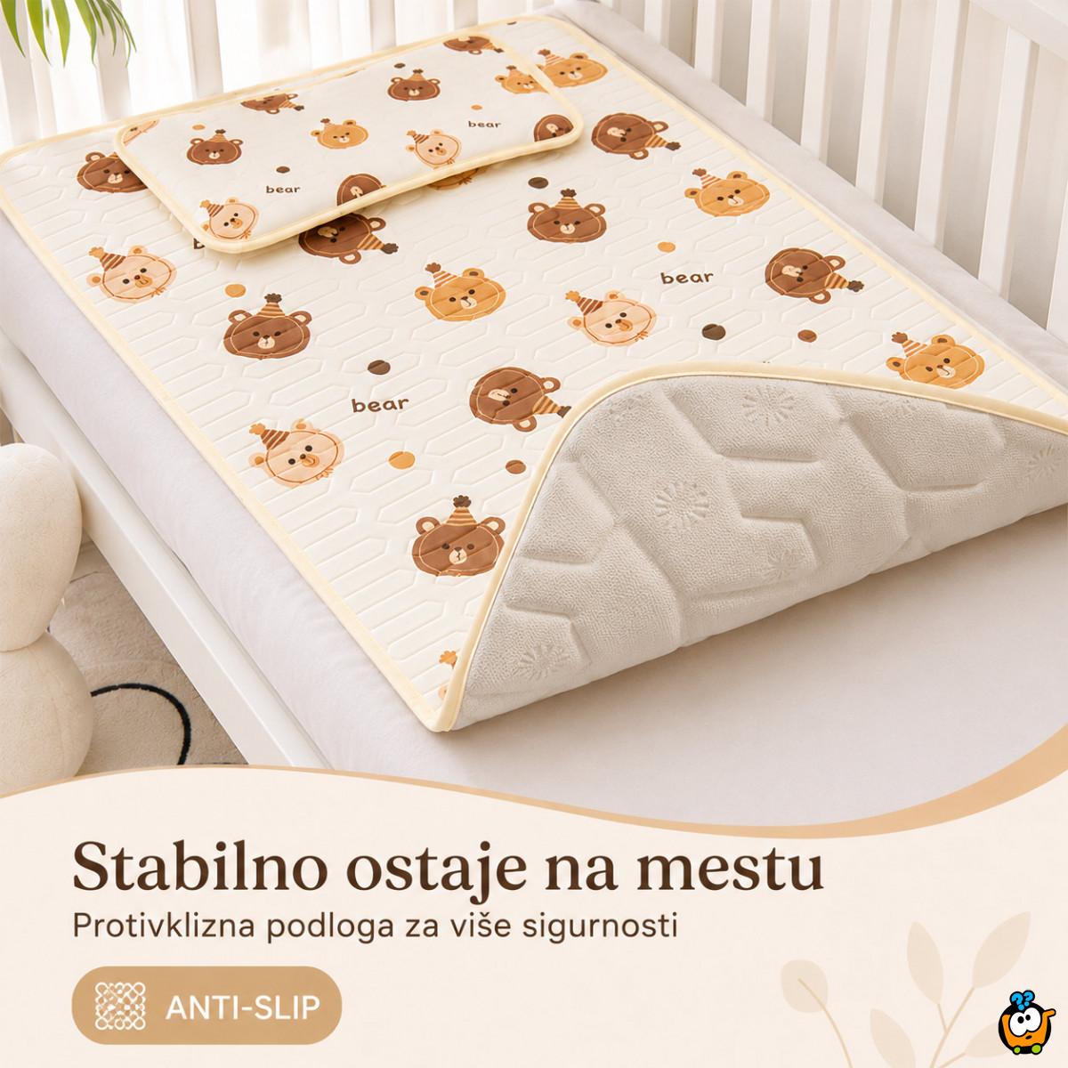 Prozračna letnja podloga za krevetac 120x60 cm sa jastučnicom – motiv medvedića
