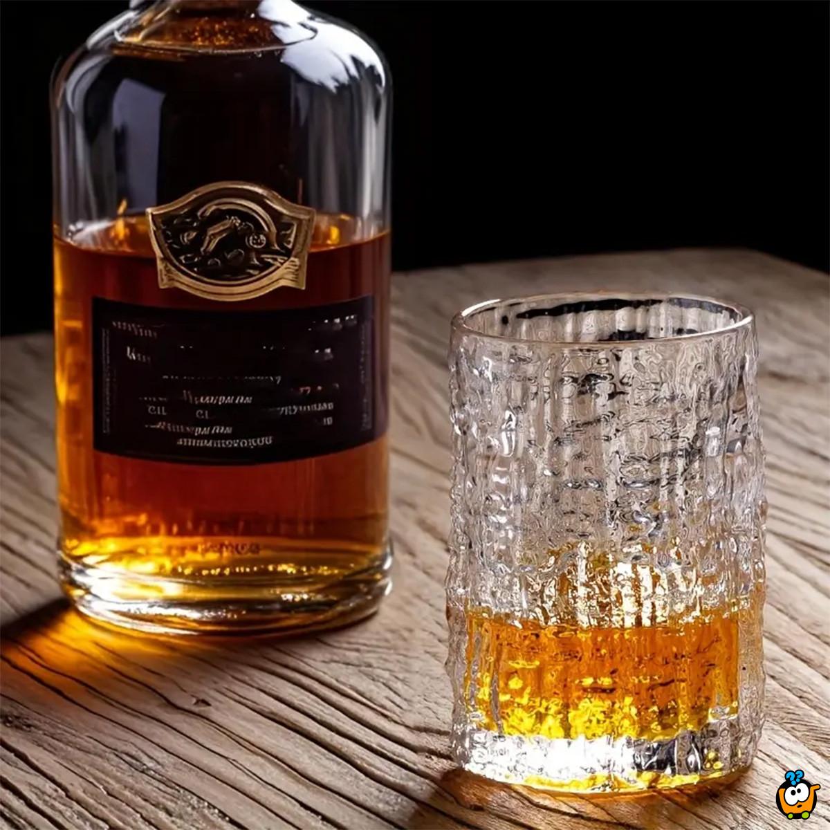 Bark Glass 400ml - Staklena čaša reljefnog dizajna 