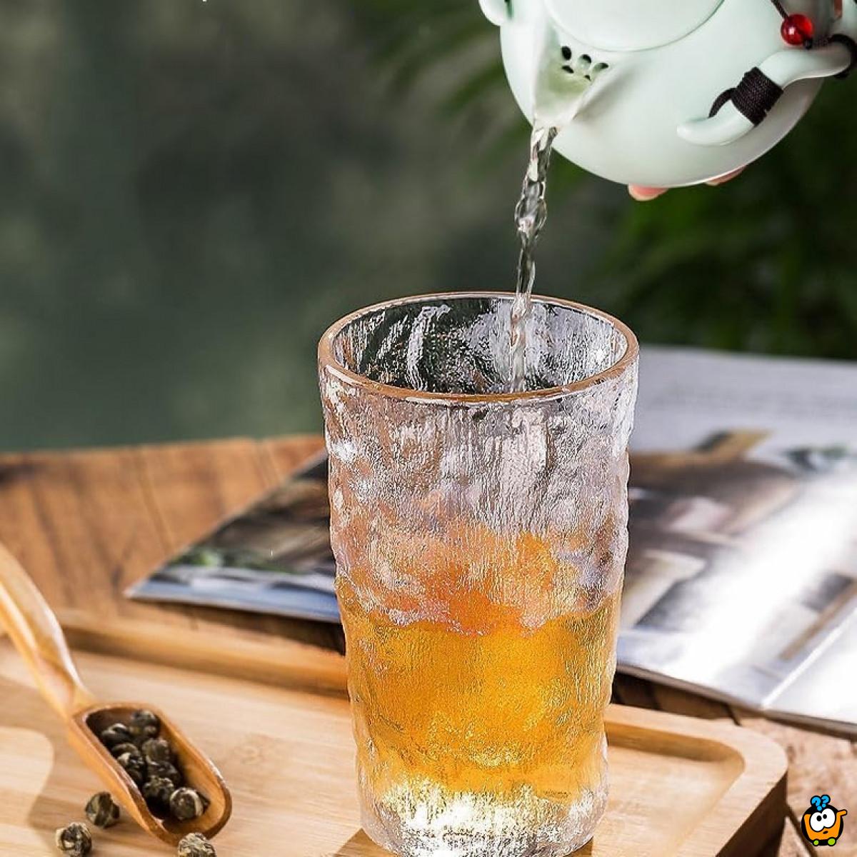 Glečer čaša 360 ml - Elegantna staklena čaša za omiljene napitke