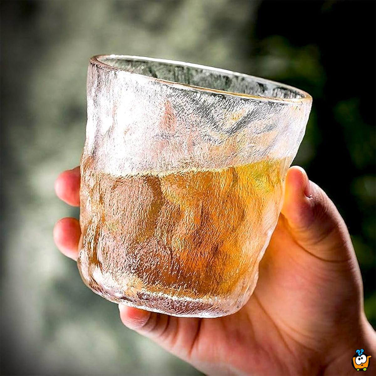 Glečer čaša 300 ml - Elegantna staklena čaša za omiljene napitke