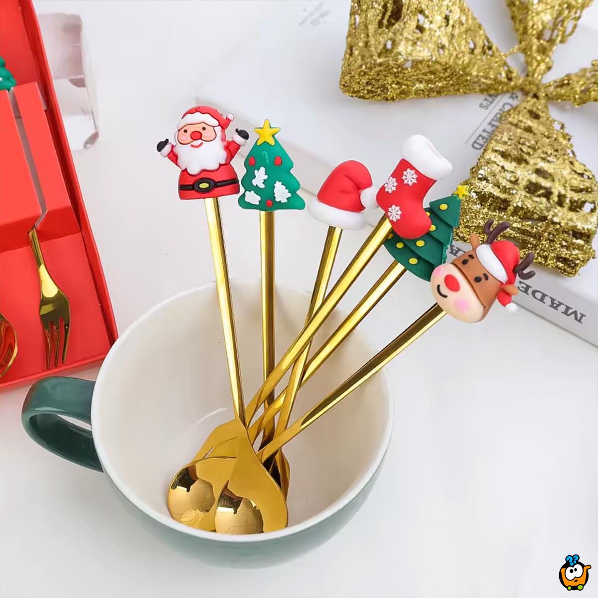 Zlatni novogodišnji set viljuškica i kašičica za čarobnu trpezu