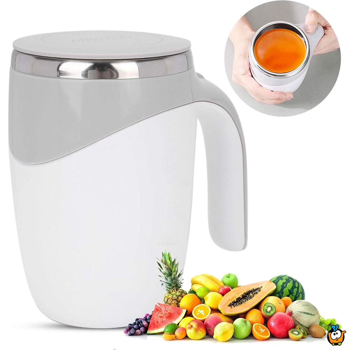 Šolja koja sama meša kafu