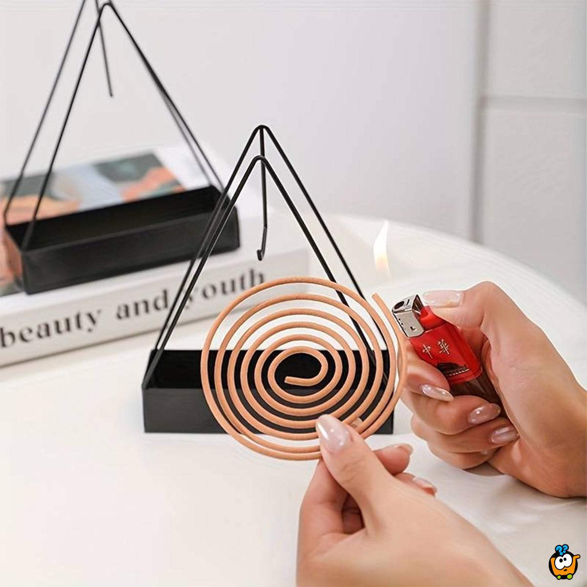 Triangle holder - Trouglasti držač spirala protiv komaraca