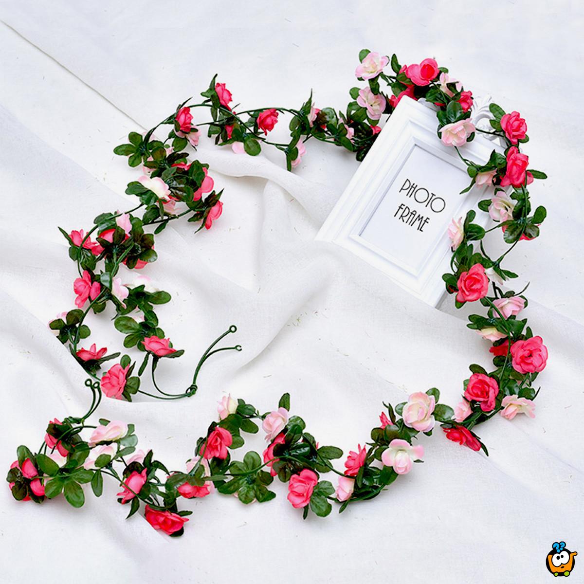 Pink-White Rose Vine - venac veštačkih ruža u roze i pink nijansama sa zelenilom