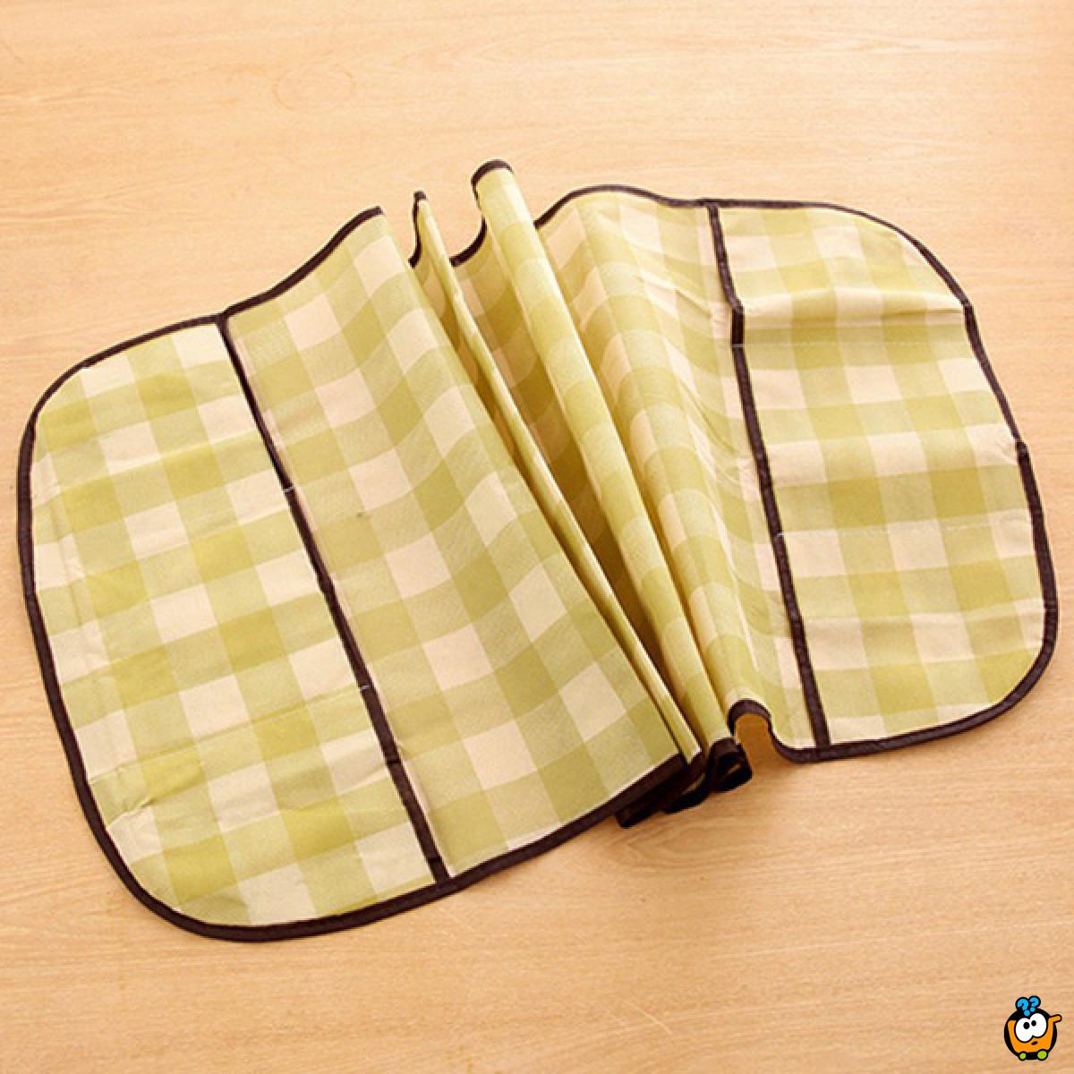 Multiple-use dust cover - Univerzalni prekrivač sa džepovima