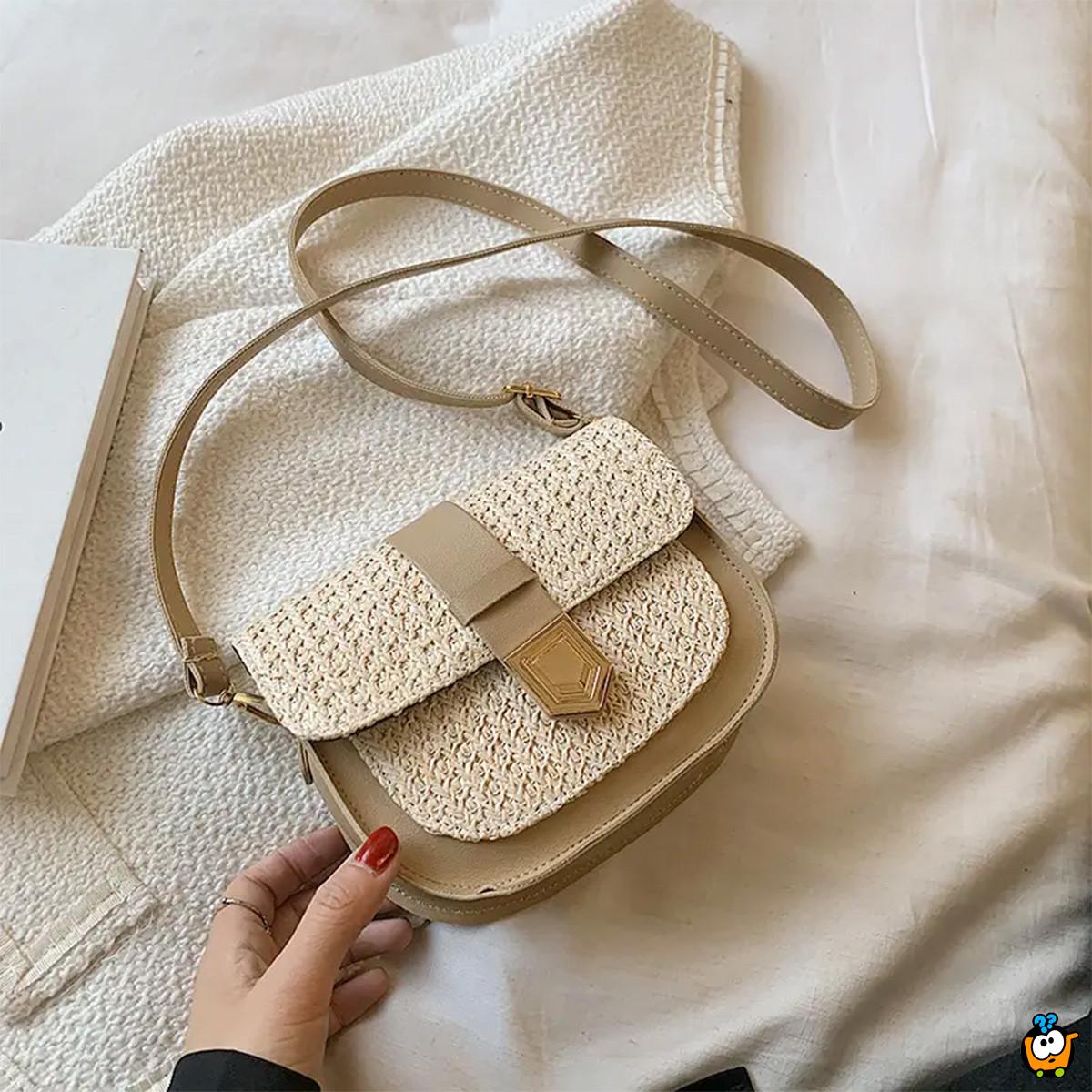 Pletena mini torbica boho izgleda