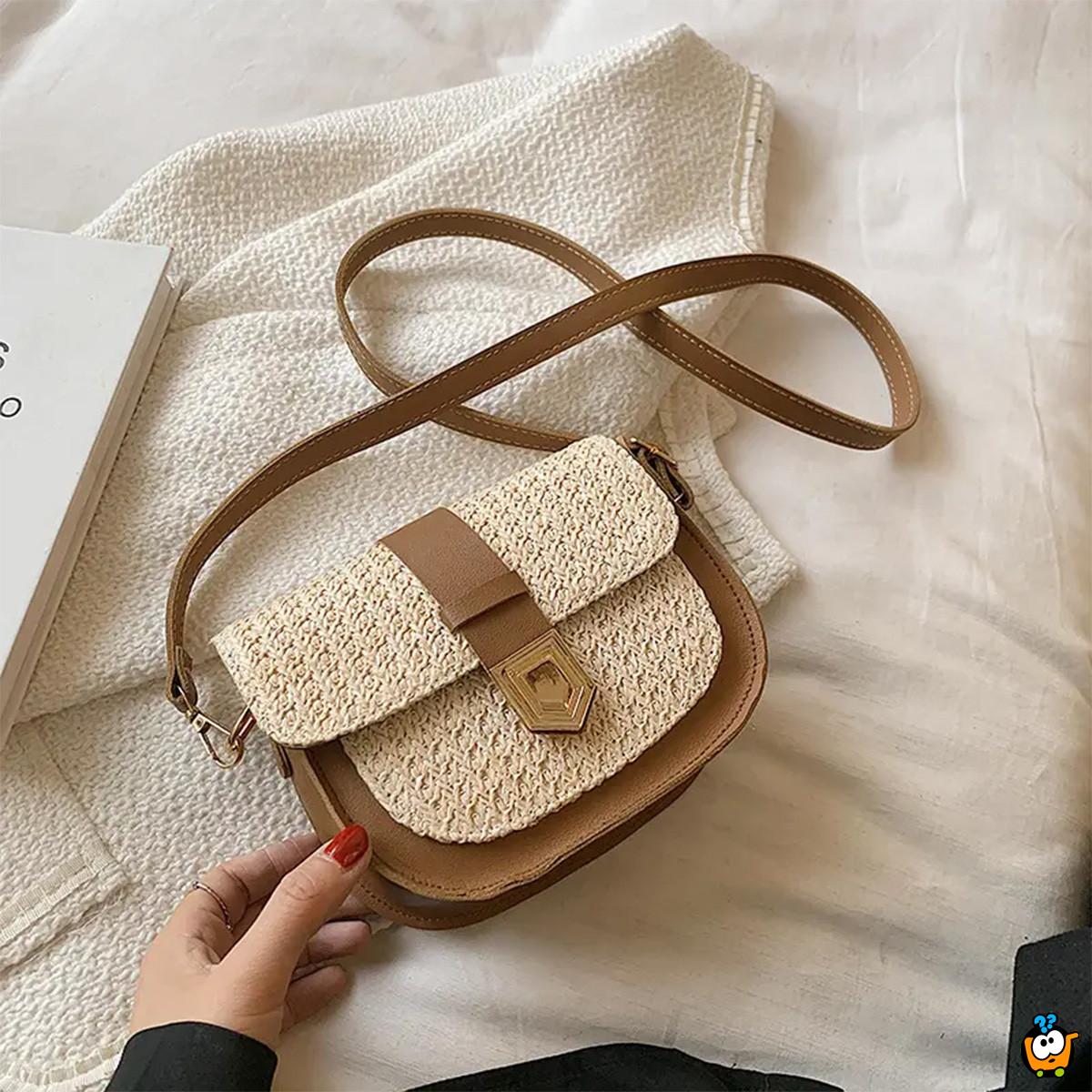 Pletena mini torbica boho izgleda