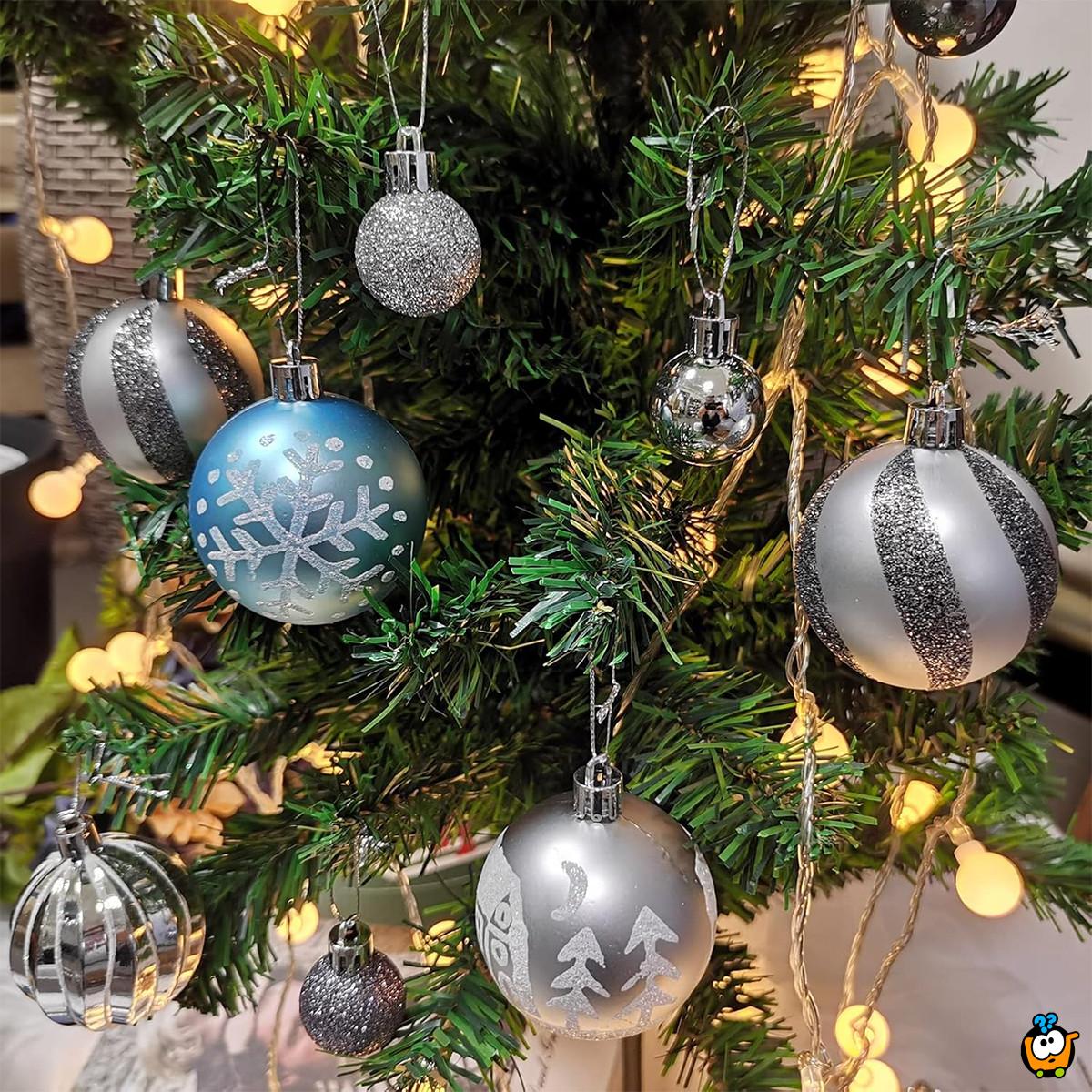 Silver-Blue Shine set - 44 magična ukrasa za jelku u srebrnim i plavim nijansama