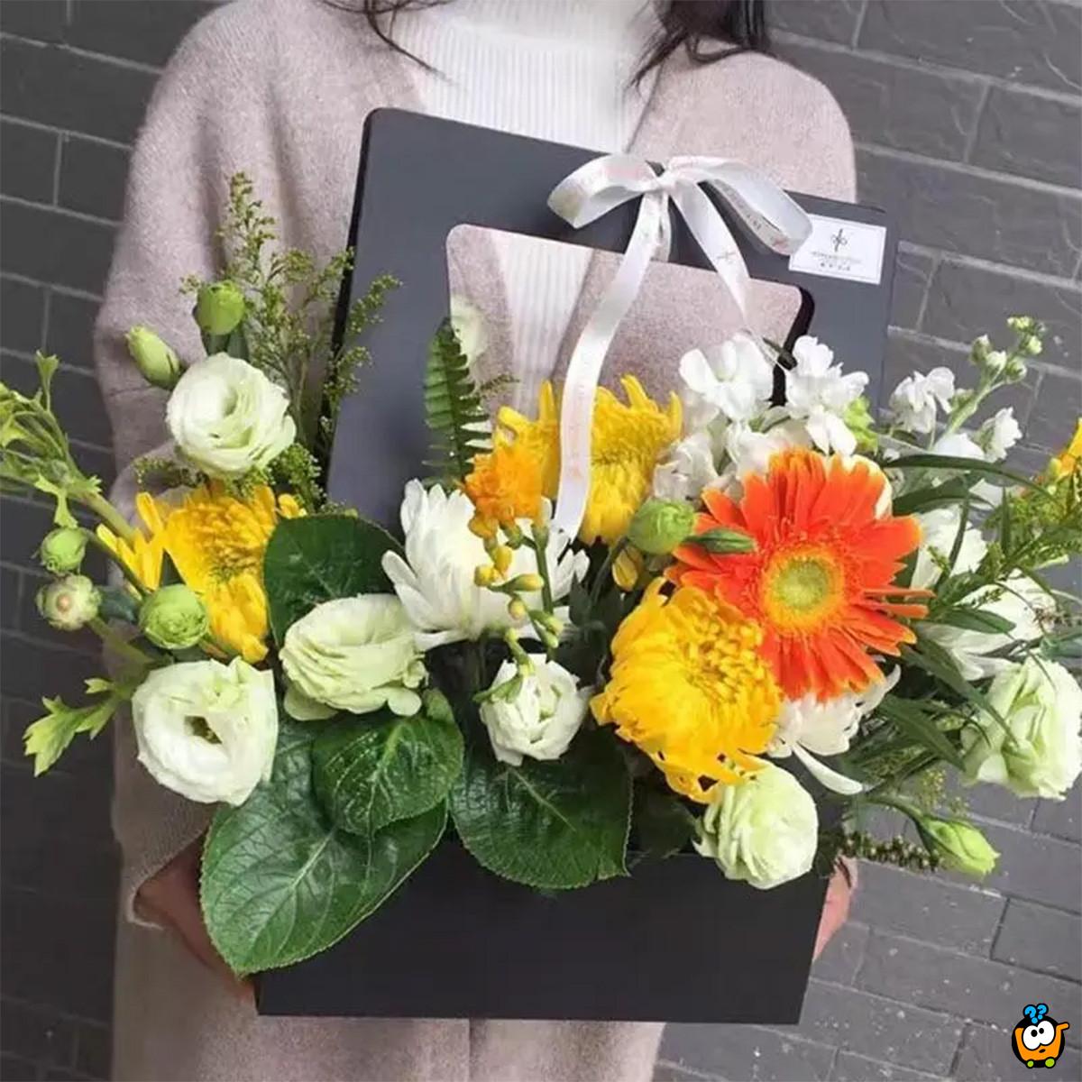 Flower Basket – Papirna korpa za cvetne aranžmane