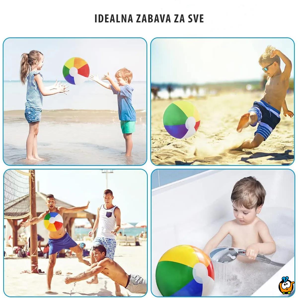 Šarena lopta za zabavu na plaži