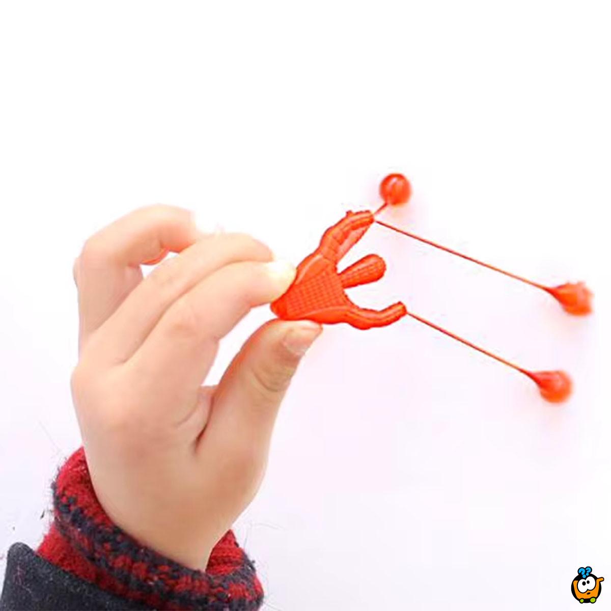 Sticky Spiderman - Lepljivi superheroj u akciji