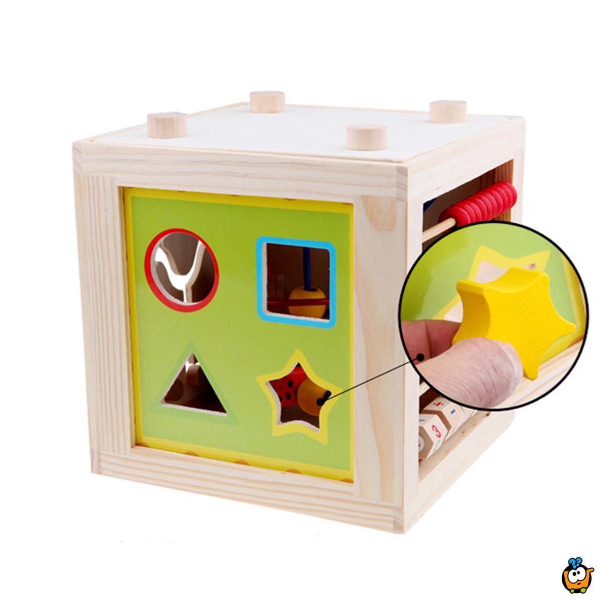 Drvena edukativna kocka za razvoj i stimulaciju Vaše bebe