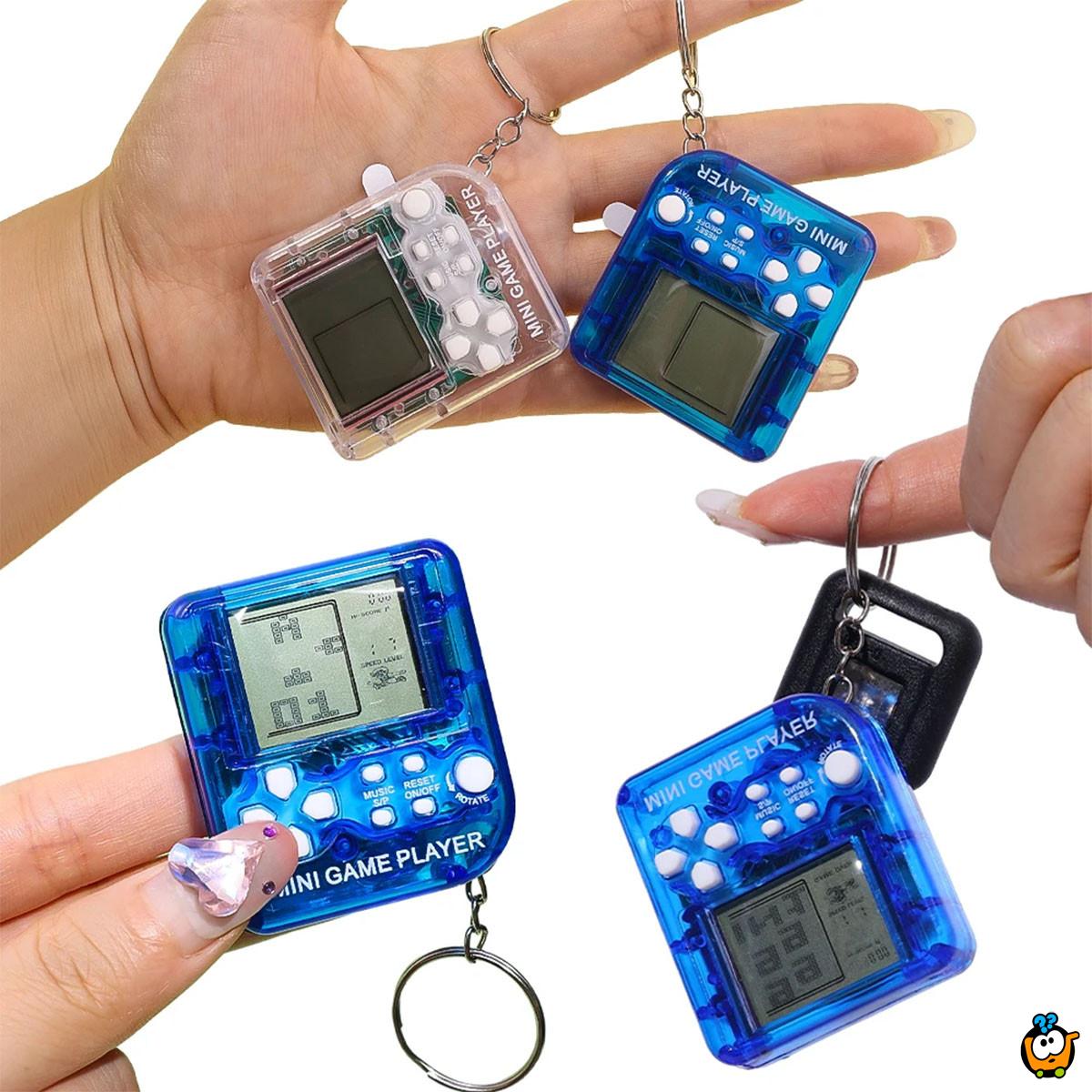 Gaming Privezak - Retro džepna konzola