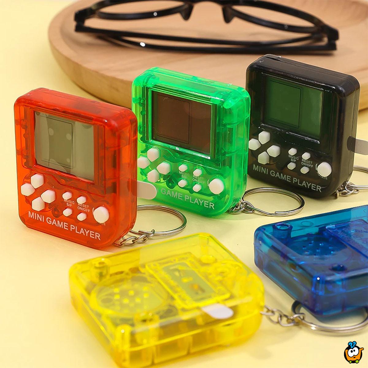 Gaming Privezak - Retro džepna konzola