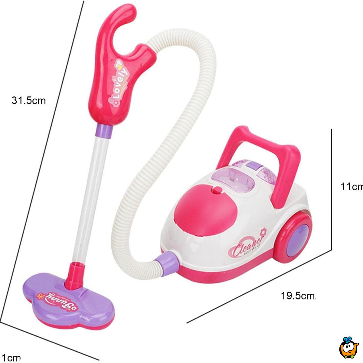 Dečiji usisivač sa kompletom za čišćenje