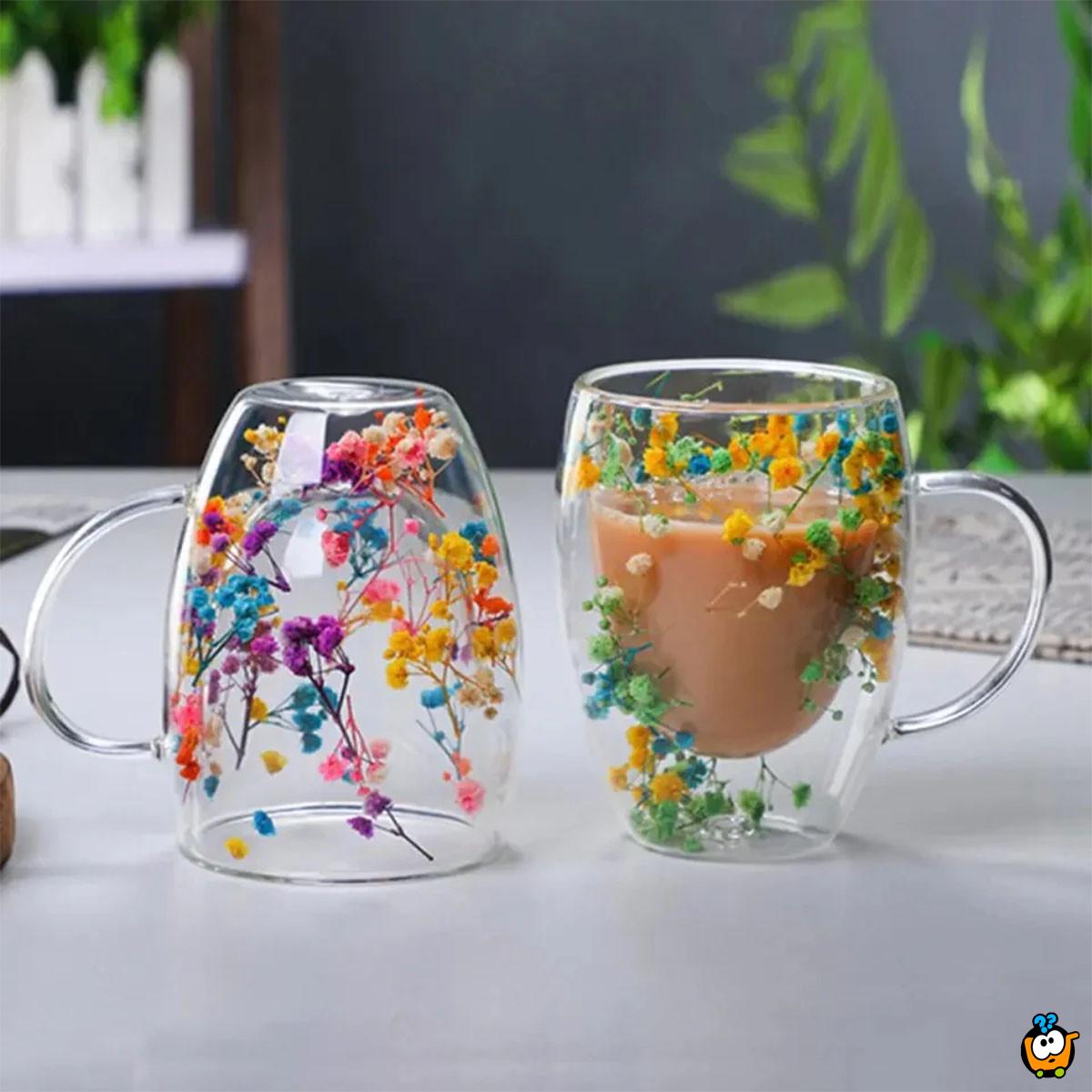 Elegantna šoljica sa duplim dnom cvetnog dezena