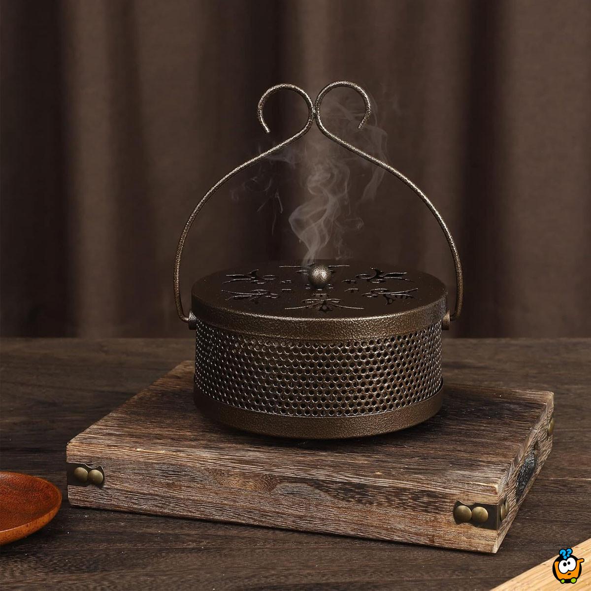 Iron Vintage Box - gvozdena kutija za paljenje sredstva protiv komaraca