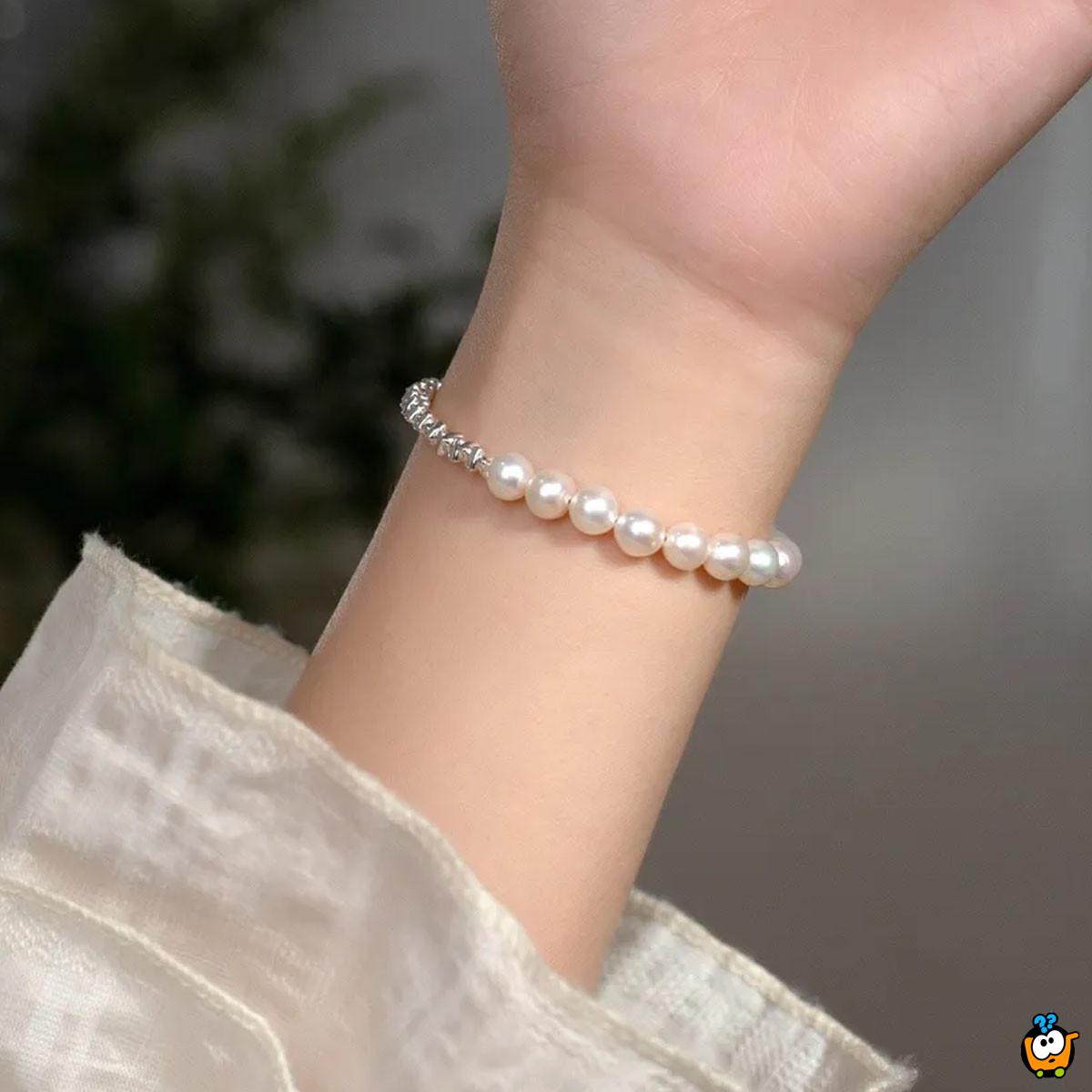 Silver and pearls - narukvica sa bisernim i srebrnim nizom