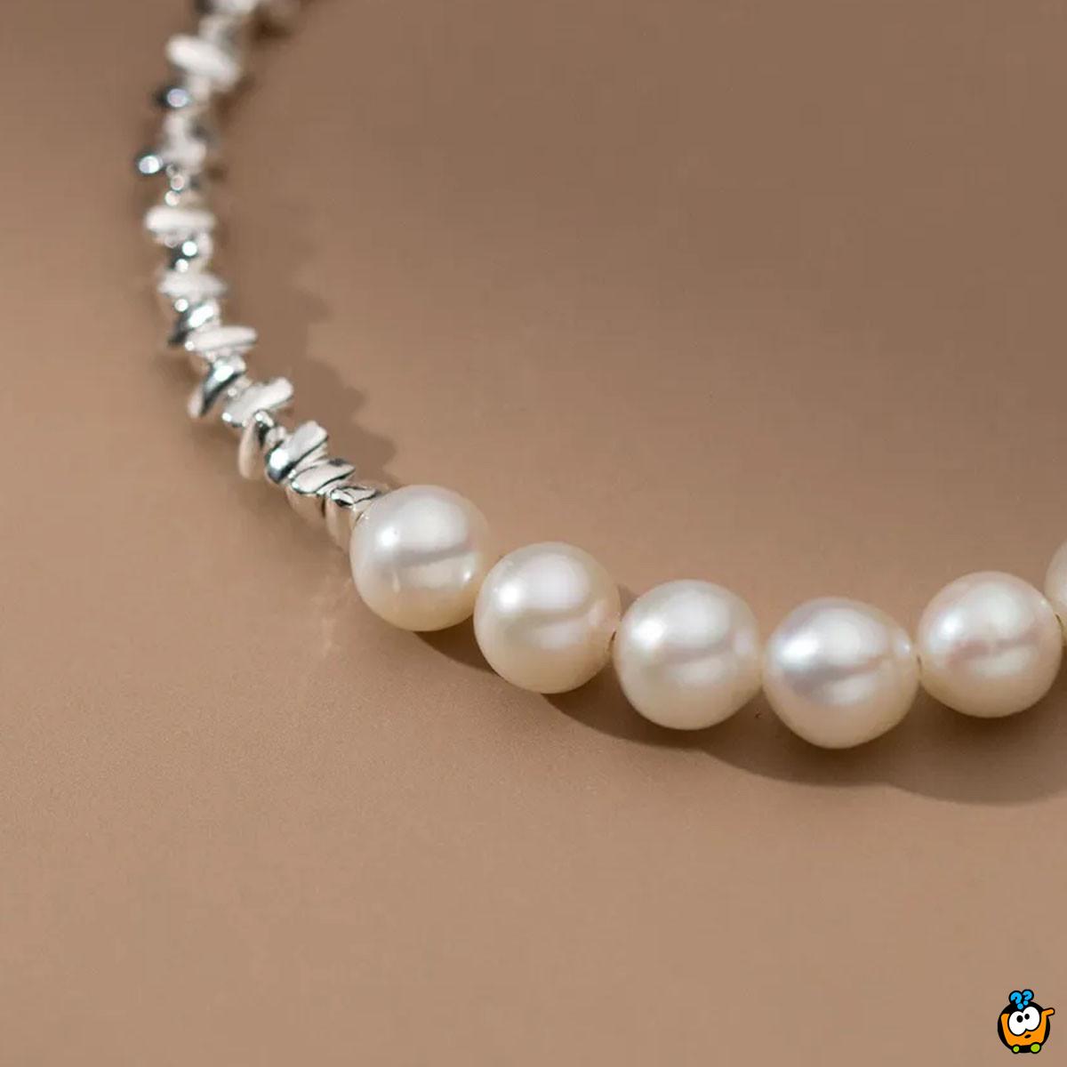 Silver and pearls - narukvica sa bisernim i srebrnim nizom