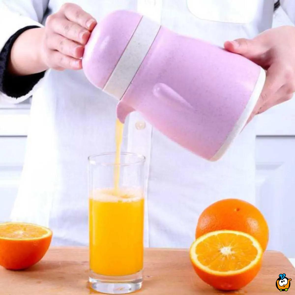 Ručna cediljka za citruse i voćne napitke 